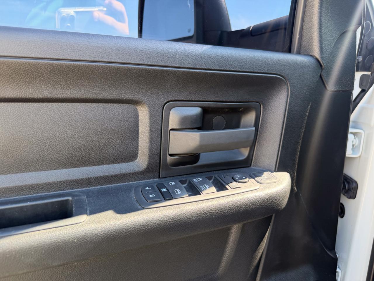 RAM 5500 Crew Cab LWB 4WD DRW 2024