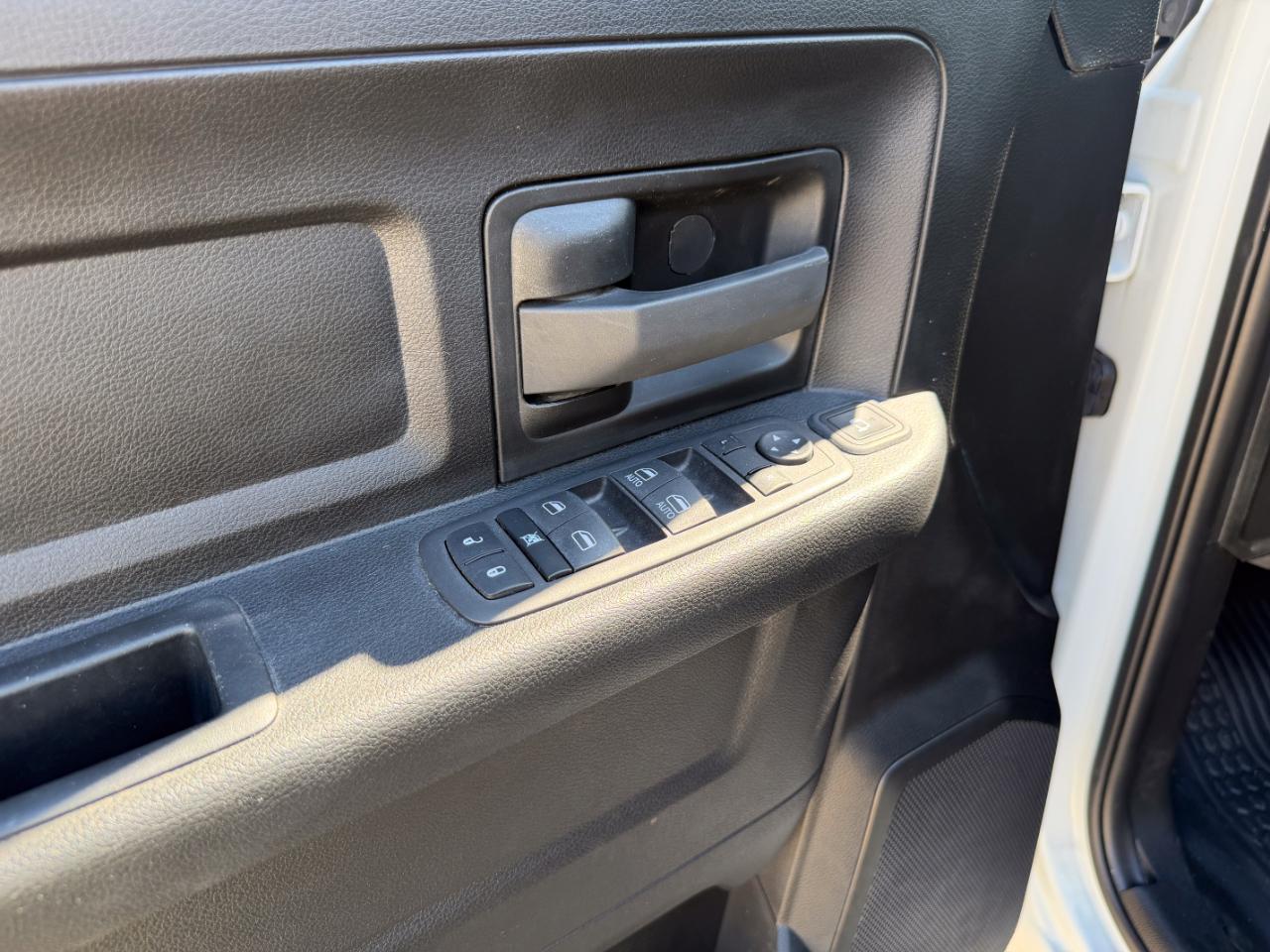 RAM 5500 Crew Cab LWB 4WD DRW 2024