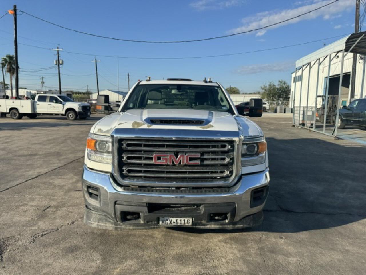 GMC Sierra 3500HD Base Crew Cab 4WD 2019