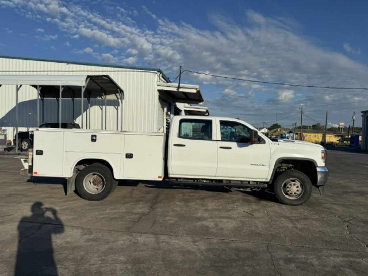GMC Sierra 3500HD Base Crew Cab 4WD 2019