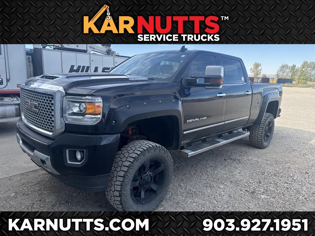 GMC Sierra 2500HD Denali Crew Cab 4WD 2017