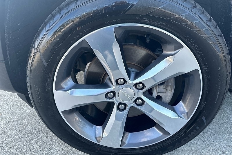 Jeep Grand Cherokee L Limited 4x2 2021 Jeep Grand Cherokee L Limited 4x2 2021