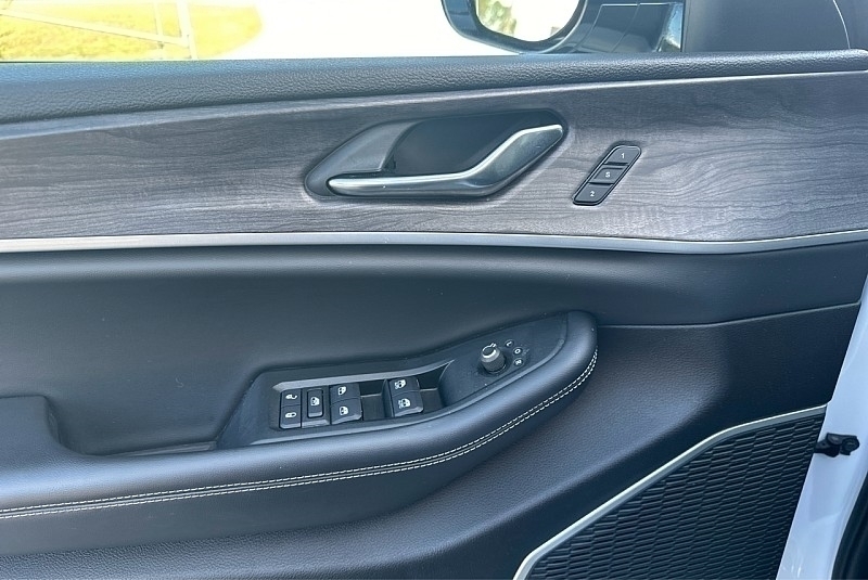 Jeep Grand Cherokee L Limited 4x2 2021 Jeep Grand Cherokee L Limited 4x2 2021