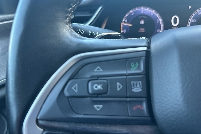 Jeep Grand Cherokee L Limited 4x2 2021 Jeep Grand Cherokee L Limited 4x2 2021