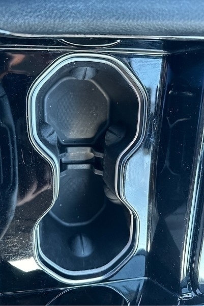 Jeep Grand Cherokee L Limited 4x2 2021 Jeep Grand Cherokee L Limited 4x2 2021