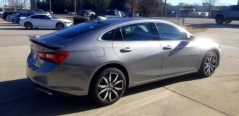 Chevrolet Malibu 4dr Sdn RS 2023