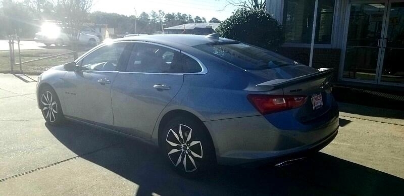 Chevrolet Malibu 4dr Sdn RS 2023