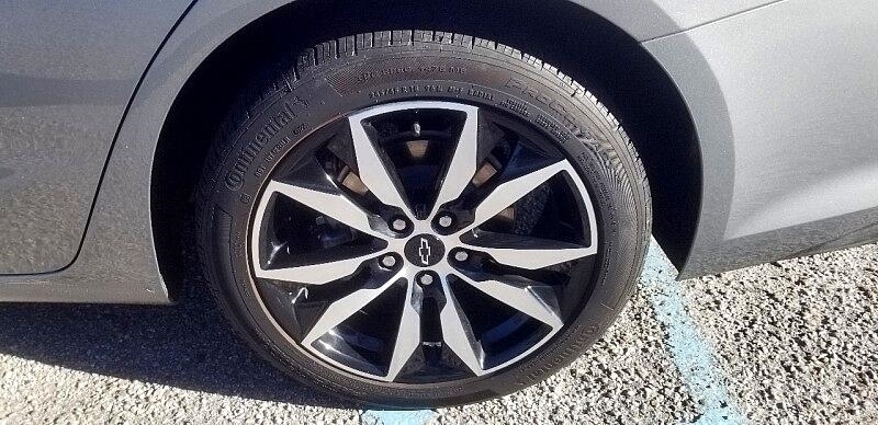 Chevrolet Malibu 4dr Sdn RS 2023