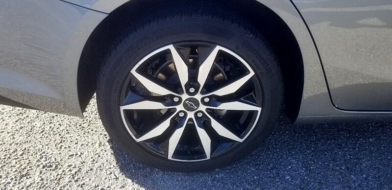 Chevrolet Malibu 4dr Sdn RS 2023