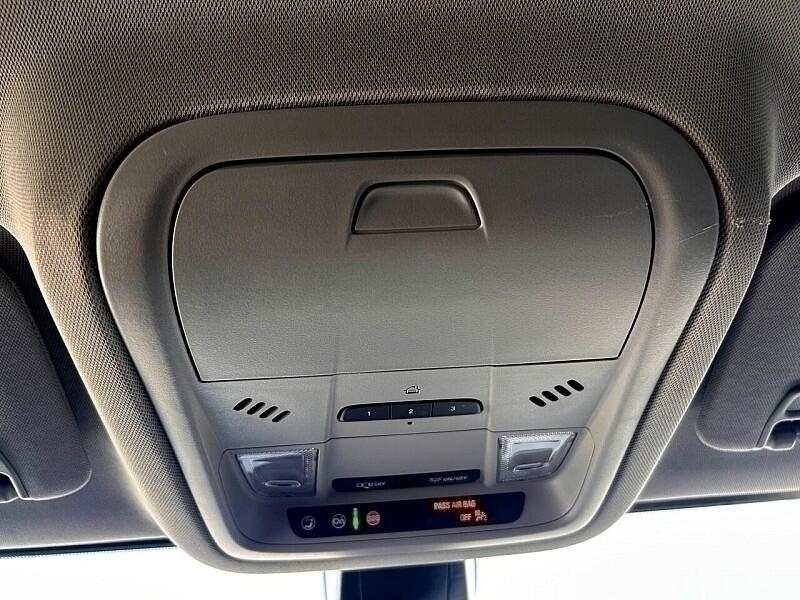 GMC Acadia AWD 4dr SLT 2023