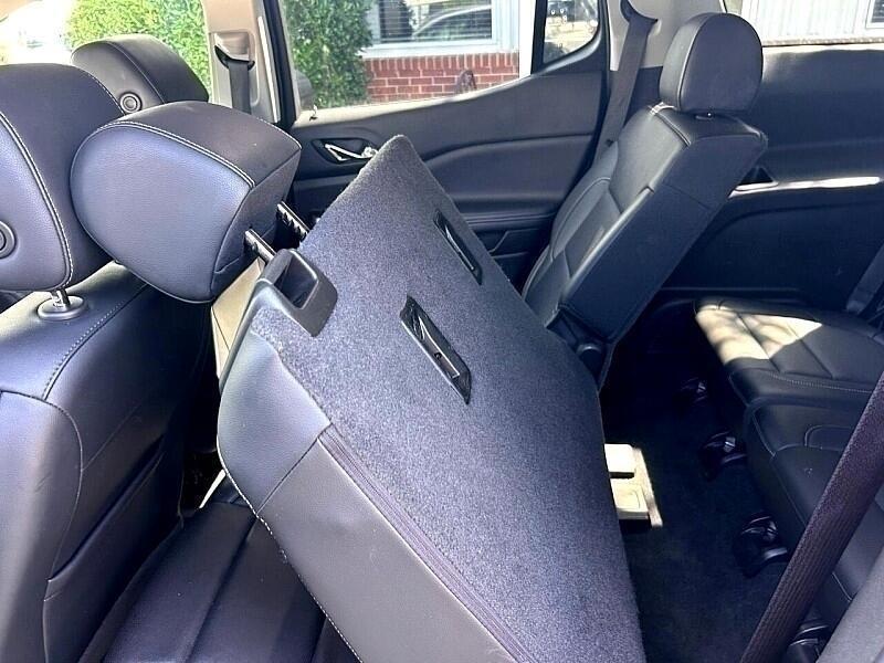 2023 GMC Acadia SLT - Photo 21