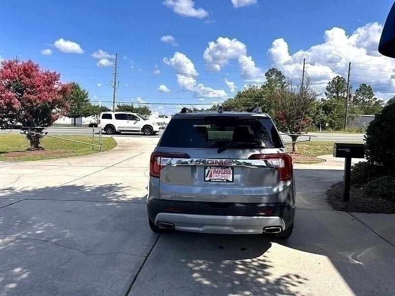 GMC Acadia AWD 4dr SLT 2023