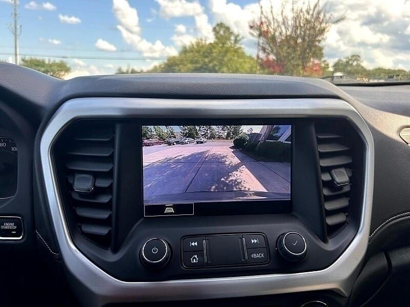 GMC Acadia AWD 4dr SLT 2023