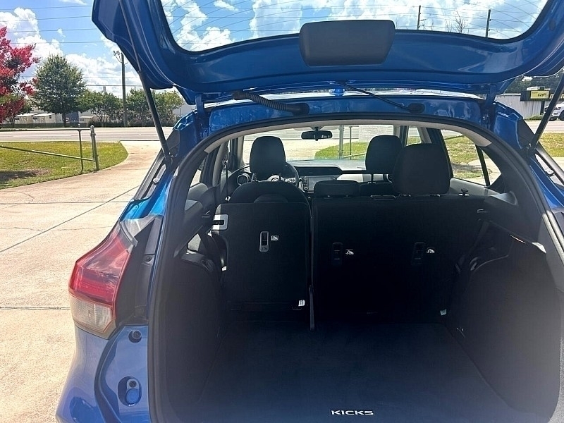 Nissan Kicks SV FWD 2022 Nissan Kicks SV FWD 2022