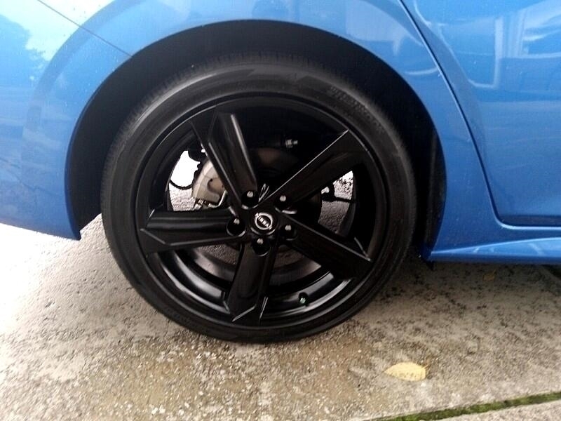 Nissan Sentra SR CVT 2024