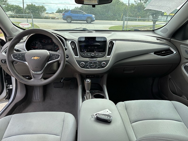 Chevrolet Malibu 4dr Sdn LS w/1FL 2020 Chevrolet Malibu 4dr Sdn LS w/1FL 2020