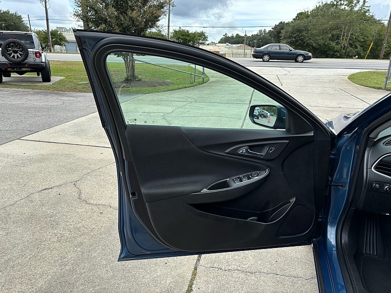 Chevrolet Malibu 4dr Sdn 1LT 2024 Chevrolet Malibu 4dr Sdn 1LT 2024