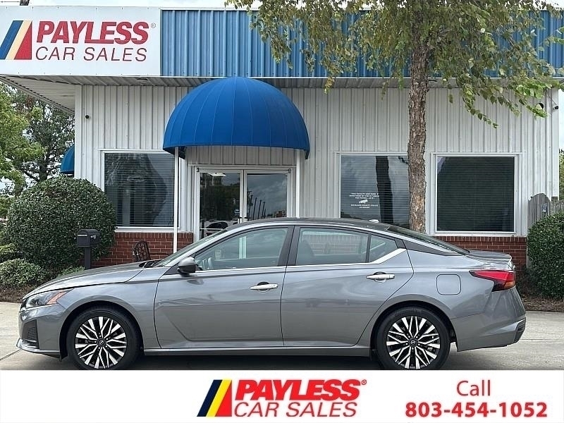 Nissan Altima 2.5 SV Sedan 2024