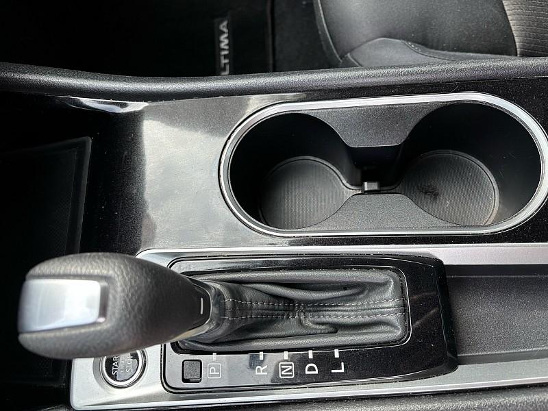 Nissan Altima 2.5 SV Sedan 2024