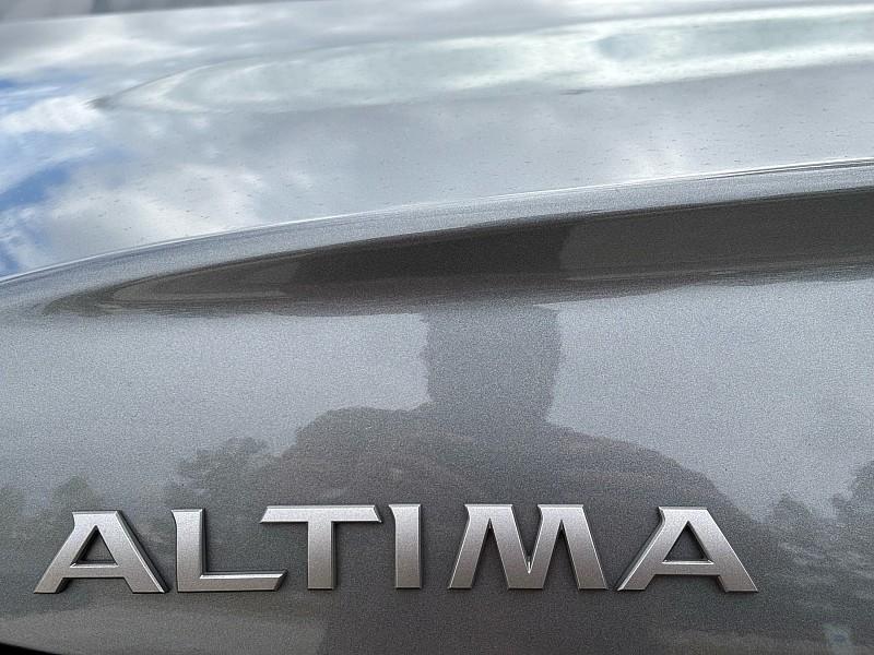 Nissan Altima 2.5 SV Sedan 2024