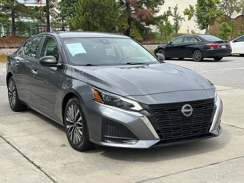 Nissan Altima 2.5 SV Sedan 2024