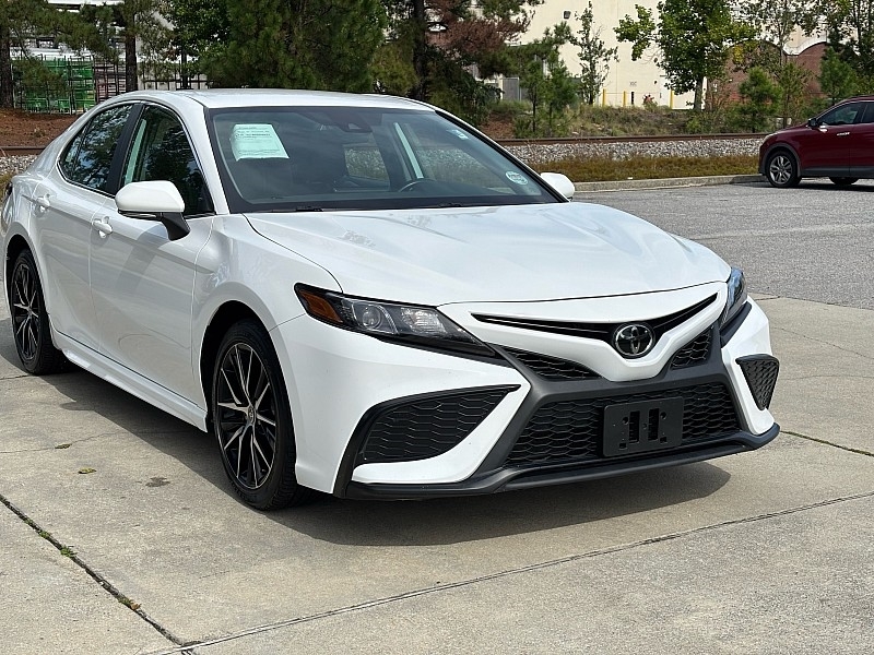Toyota Camry SE Auto (Natl) 2024