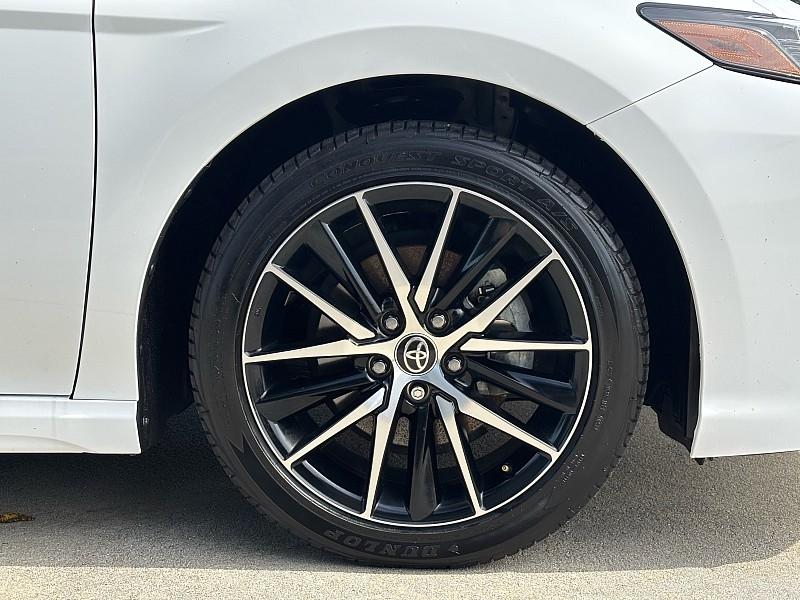 Toyota Camry SE Auto (Natl) 2024