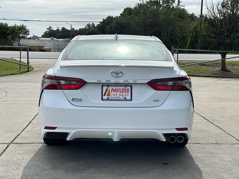 Toyota Camry SE Auto (Natl) 2024