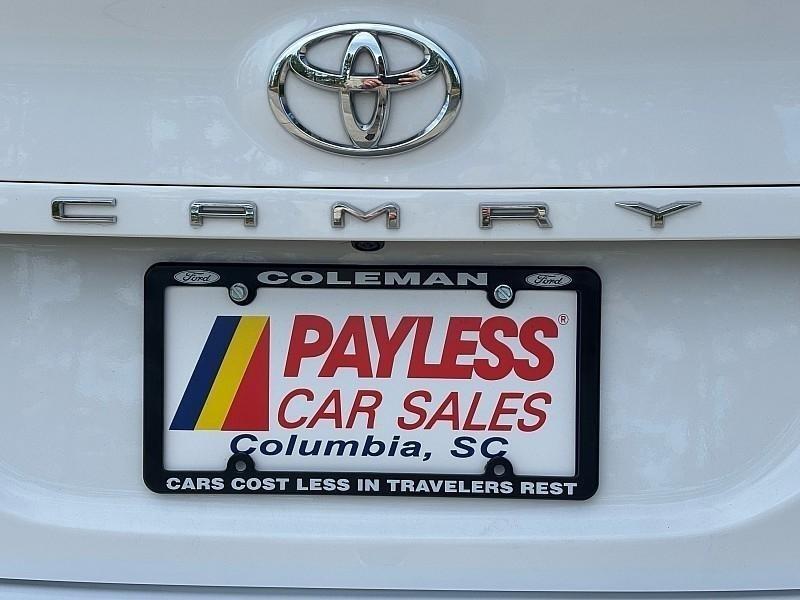 Toyota Camry SE Auto (Natl) 2024