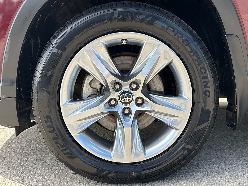 Toyota Highlander Limited V6 FWD (Natl) 2019