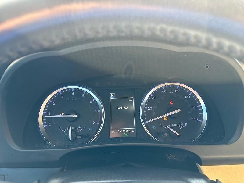 Toyota Highlander Limited V6 FWD (Natl) 2019