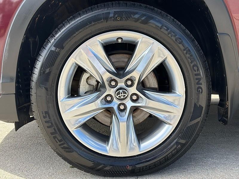 Toyota Highlander Limited V6 FWD (Natl) 2019