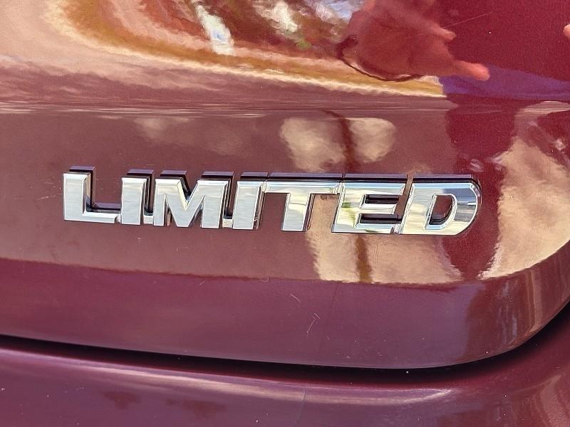 Toyota Highlander Limited V6 FWD (Natl) 2019