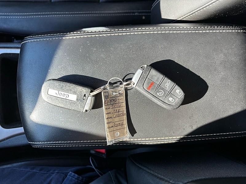 Jeep Grand Cherokee RWD 4dr Limited 2016 Jeep Grand Cherokee RWD 4dr Limited 2016