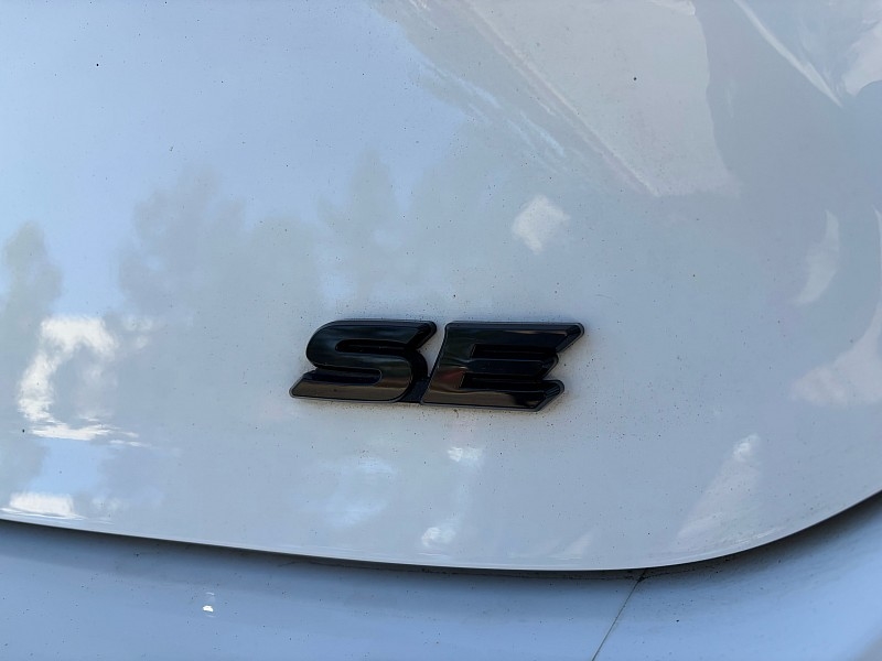 Toyota Camry LE (Natl) 2025