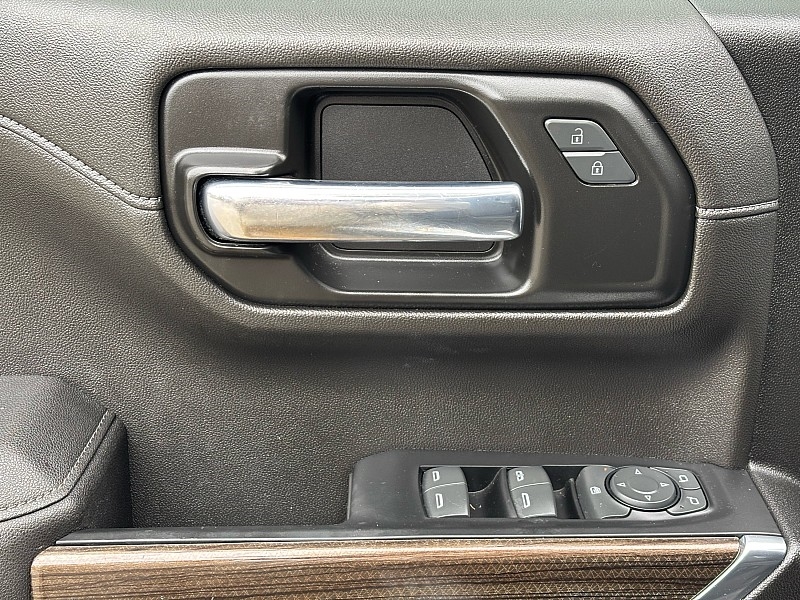 Chevrolet Silverado 1500 LTD 4WD Crew Cab 147" RST 2022