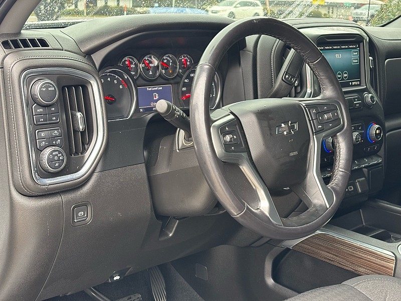 Chevrolet Silverado 1500 LTD 4WD Crew Cab 147" RST 2022