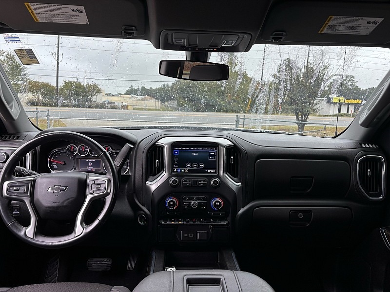 Chevrolet Silverado 1500 LTD 4WD Crew Cab 147" RST 2022