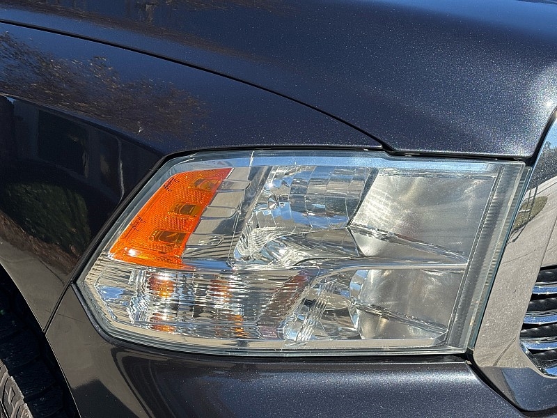 RAM 1500 Big Horn 4x2 Quad Cab 6'4" Box 2018