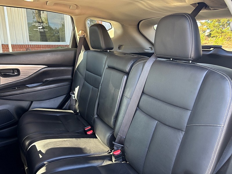 RAM 1500 Big Horn 4x2 Quad Cab 6'4" Box 2018