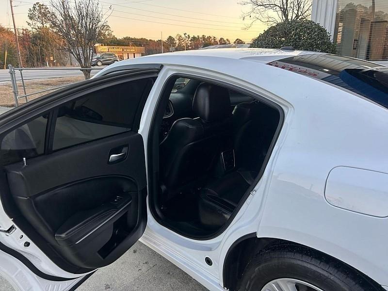 Dodge Charger SXT RWD 2022