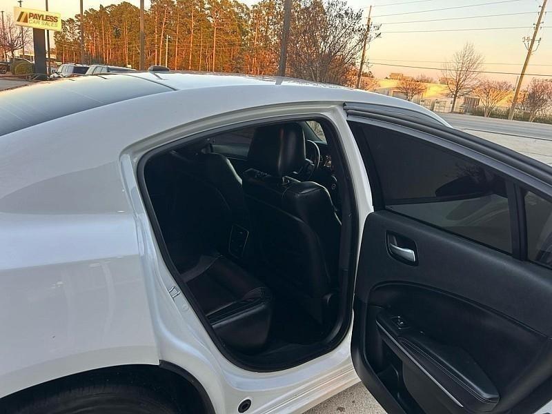 Dodge Charger SXT RWD 2022