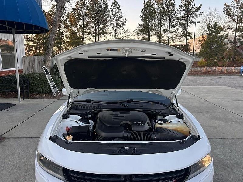 Dodge Charger SXT RWD 2022