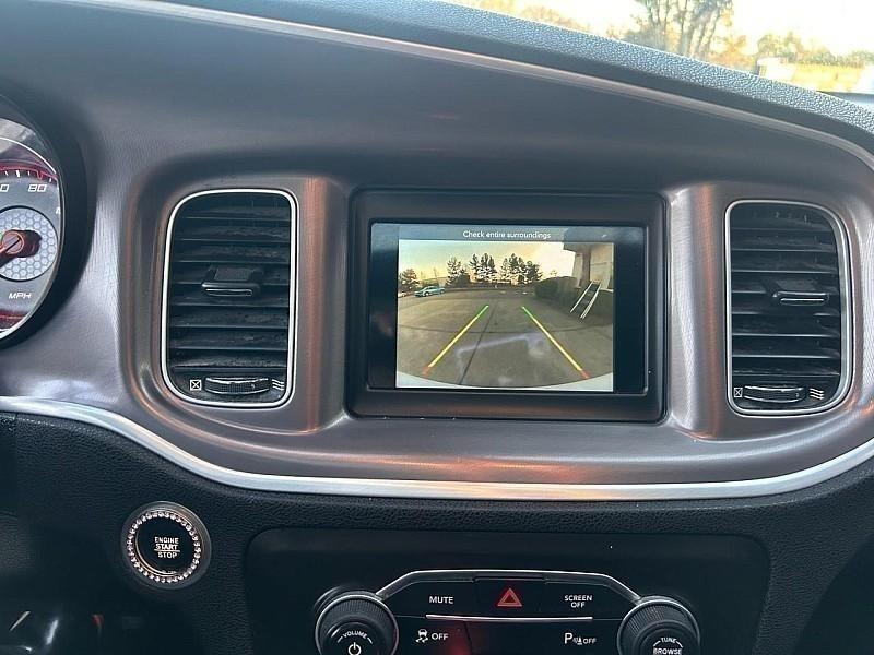 Dodge Charger SXT RWD 2022