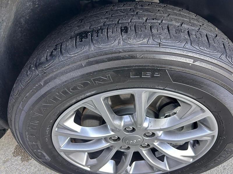 Jeep Cherokee Latitude Lux 4x4 2022