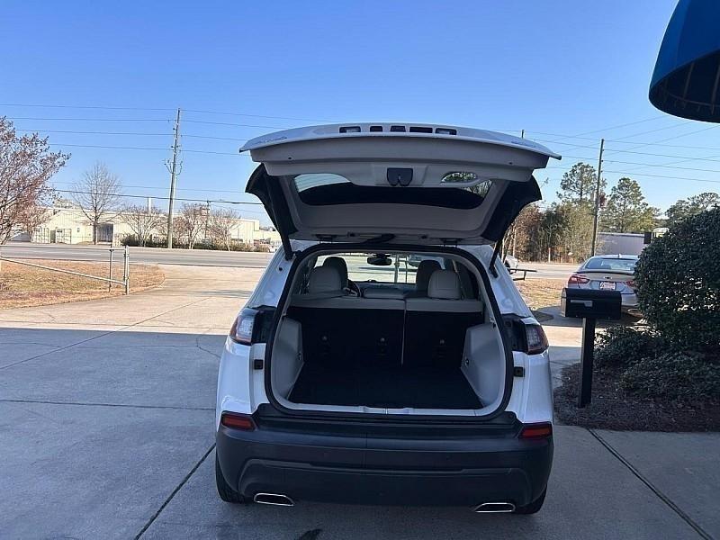 Jeep Cherokee Latitude Lux 4x4 2022