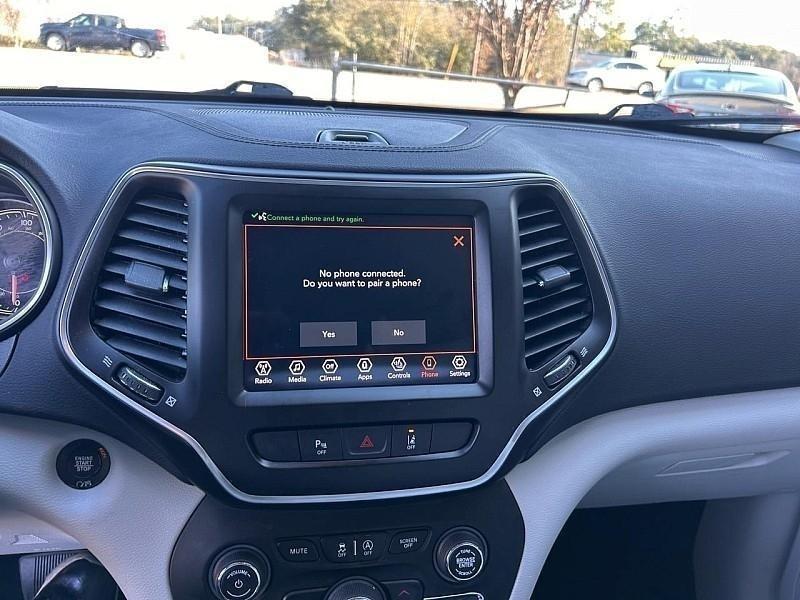 Jeep Cherokee Latitude Lux 4x4 2022