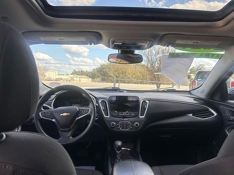 Chevrolet Malibu 4dr Sdn LT 2021