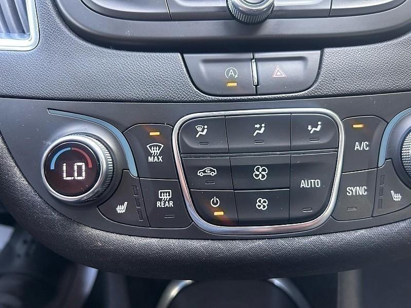 Chevrolet Malibu 4dr Sdn LT 2021