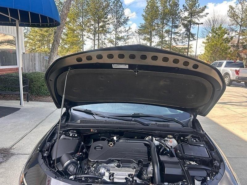 Chevrolet Malibu 4dr Sdn LT 2021